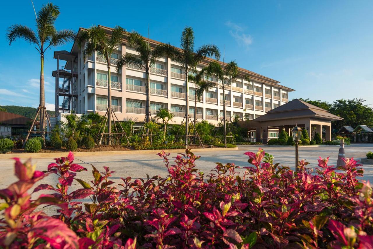 โรงแรม Swan 3*